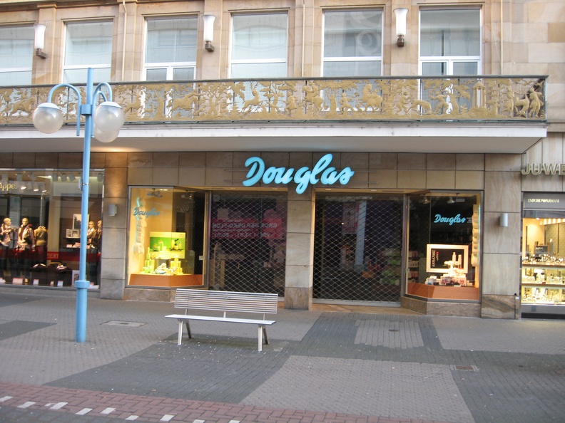 Douglas Store.JPG